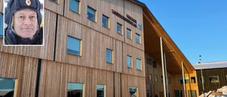 Nybyggda skolan i Kiruna saknar flerspråkiga skyltar