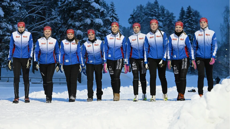 Skellefteå SK. Elsa Henriksson, Ella Burman, Thea Nilsson, Evelina Crüsell, Ellen Berglund, Thea Nordin, Nea Seiger, Vilja Åkerlund, Nova Vennerstén.