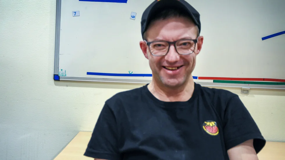 "Jag är en sådan där sportfanatiker", säger Robert Lindborg.