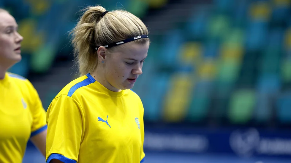 Ellen Bäckstedt fanns inte med när Sverige krossade Lettland i VM-kvartsfinalen.