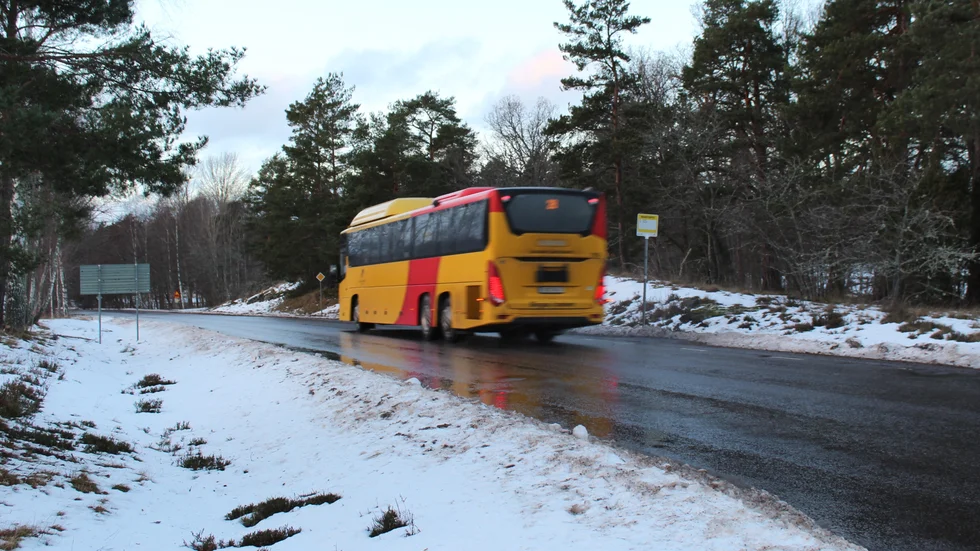 Elbussarna dröjer i Vimmerby. Genrebild.