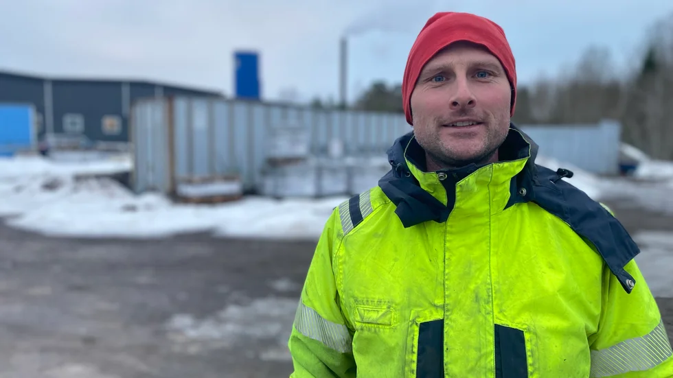 Henrik Persson känner ett stort ansvar inför Finspångs invånare. I sin politiska gärning vill han försöka göra det lättare för folk att komma till tals och kunna stöta och blöta sina uppfattningar i möten med de folkvalda. 
