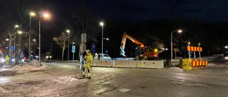 Akut vattenläcka – körfält avstängt på stor genomfartsgata