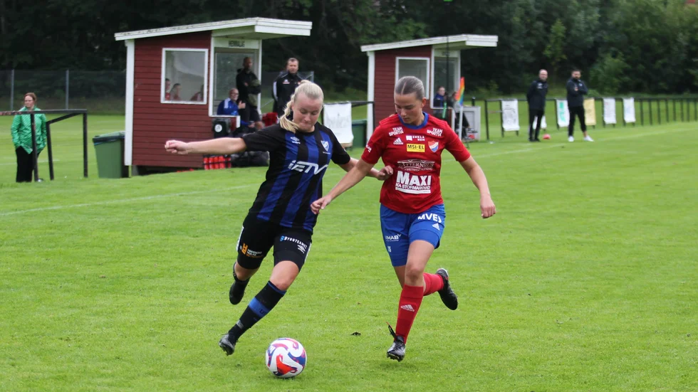 Borens IK, här en bild från i fjol, fortsätter att förlora i Östgötacupen. Laget hade 4-0 mot Malmslätt, men föll med 4-5.