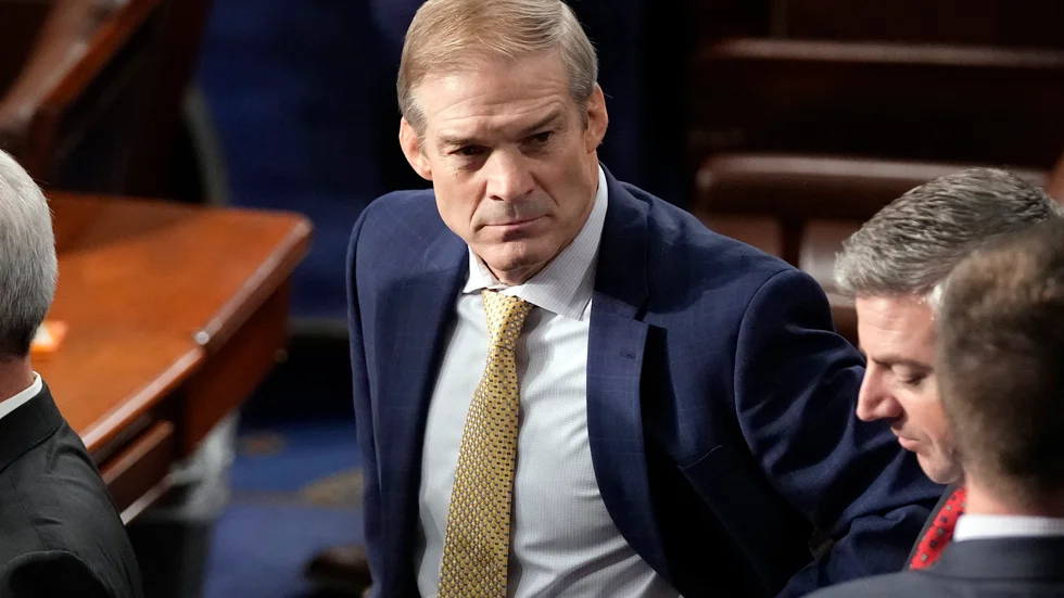 Republikanen Jim Jordan väntar på resultat i omröstning om talman i representanthuset.