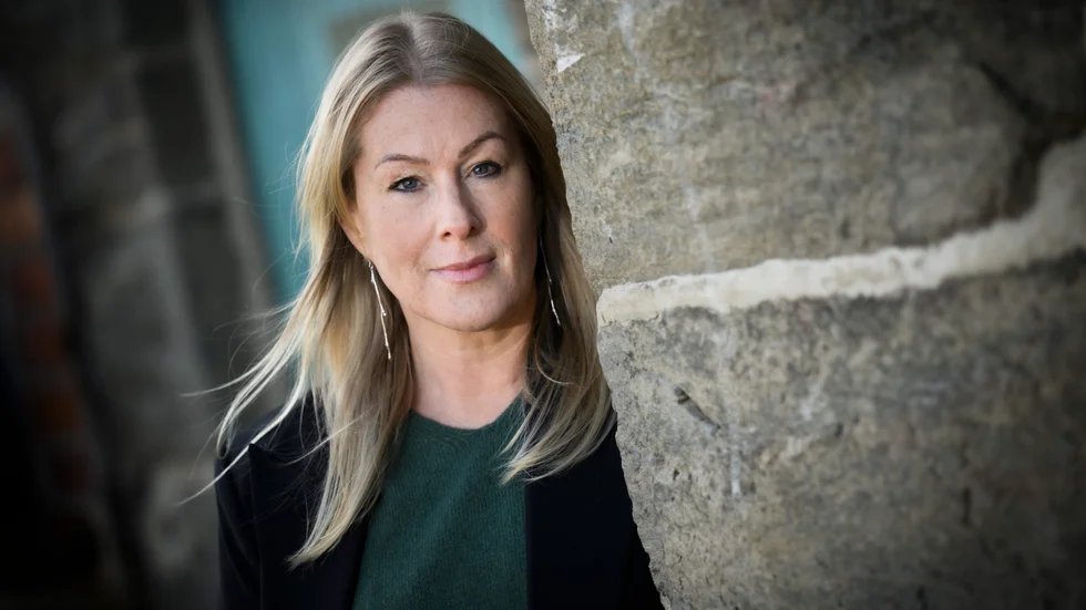 Sara Strömberg är aktuell med sin nya bok "Skinn". Pressbild.