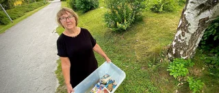 Eva försökte ge bort böcker – de spreds ut halvvägs till Nyköping