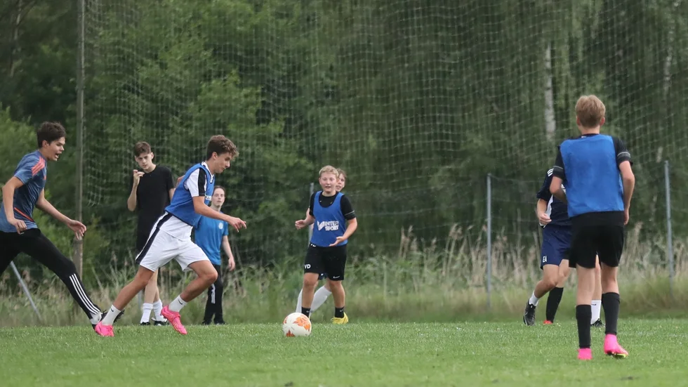 Det blev en tuff förlust för Borensberg när Ljungsbro tog sig vidare i Gothia cup. Men BIF-laget deppar inte för det.