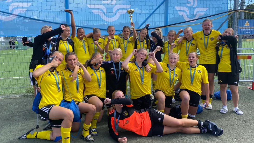 Lindö FF:s F15 blev tvåa i Gothia Cups B-slutspel.