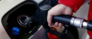 Det är himla bra att drivmedelspriserna sjunker