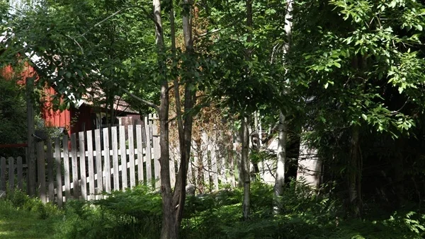 Huset där den döda flickan hittades är mycket ensligt beläget.