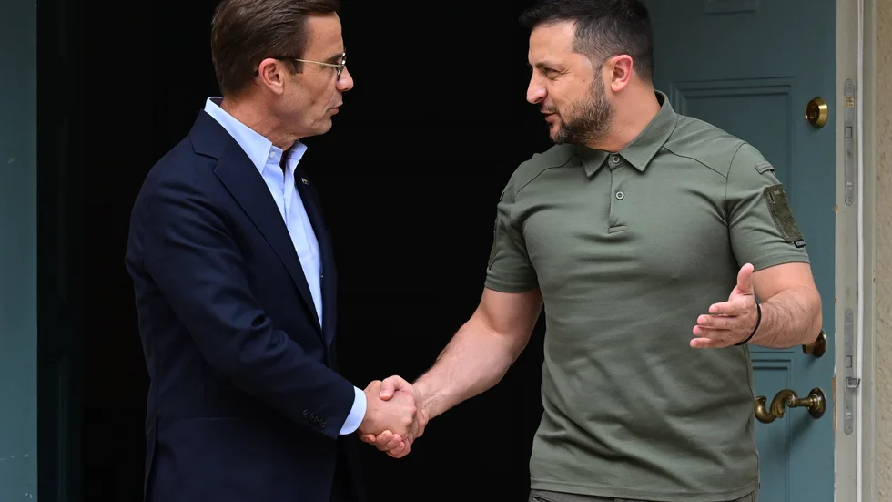 Ukrainas president Volodymyr Zelenskyj besöker Harpsund efter inbjudan av statsminister Ulf Kristersson.