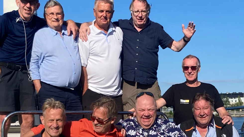 Övre raden från vänster Christer Fabricius, Sune Johansson, Stig-Ola Sjöström, Anders Beyron. Nedre raden från vänster Lars Gabrielsson, Tommy Johansson, Joel Bergman, Kent Tano och Lars-Erik Wuopio.