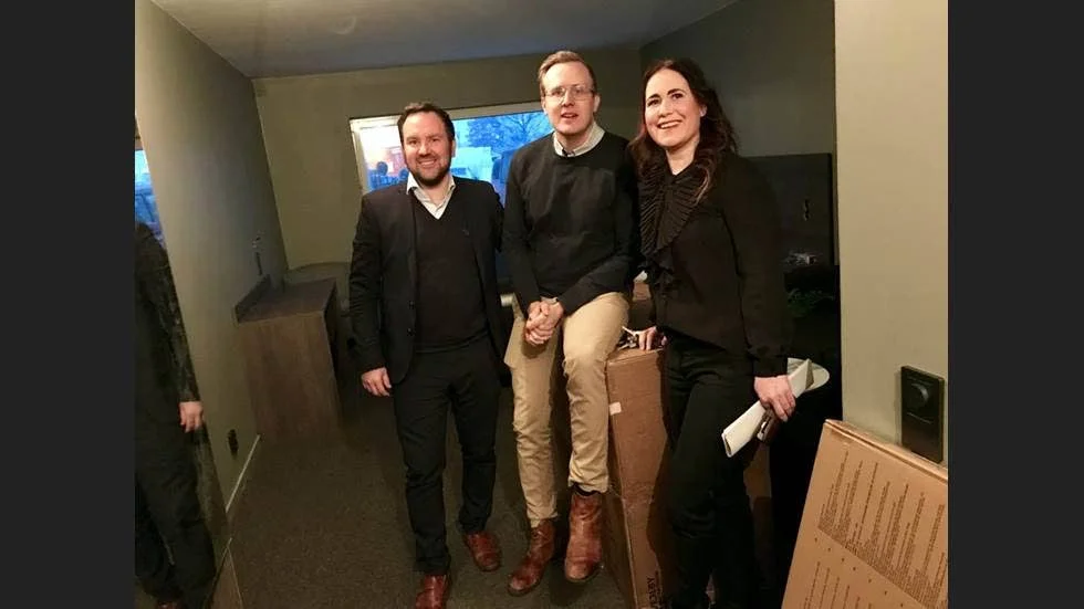 RUMSRENOVERING. Samtliga 90 hotellrum kommer att fräschas upp och få nya inventarier, säger Tobias Lindfors, Kristofer Lundström och Ida Åhman.