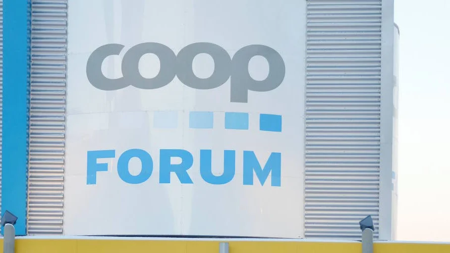 Diverse varor. Den åtalade mannen stal från Coop i Piteå.