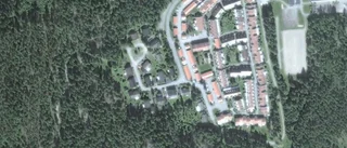 Nya ägare till 80-talshus i Finspång - prislappen: 1 875 000 kronor