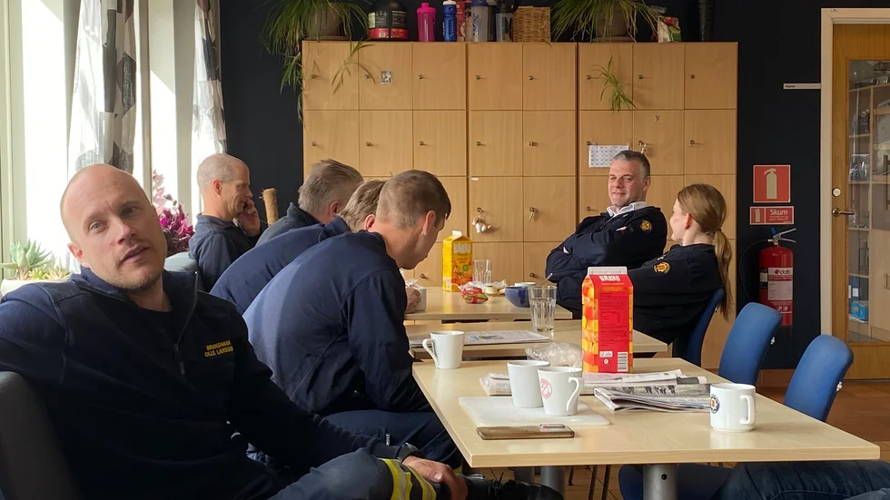 De nya reglerna angående dygnsvila är en snackis bland brandmännen i Finspång."Tanken är god, men här blir det fel. Har vi otur vi får jobba tre helger av fyra. Det blir kasst", säger Olle Larsson.