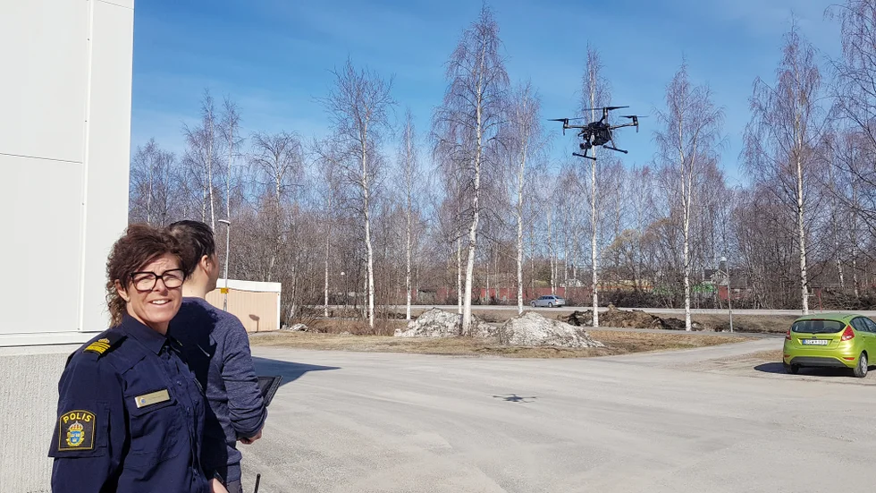 Polisen i Piteå kommer att kamerabevaka med drönare under cruisingen på lördagskvällen. "Vi vill prova det här för att försöka förebygga brott", säger Victoria Enberg, gruppchef i Pite älvdal.