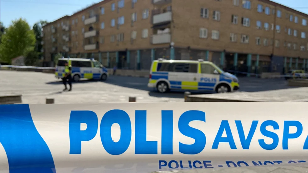 En skottlossning inträffade i Nyfors under lördagseftermiddagen. 