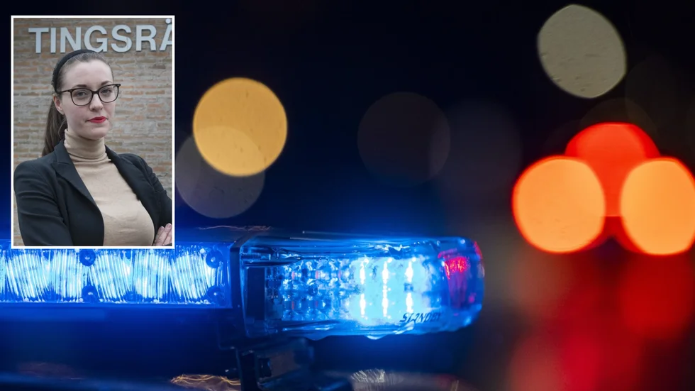 Åklagare Martina Valentin Lane driver utredningen om mord eller dråp. En kvinna i 60-årsåldern är skäligen misstänkt. "Skäligen" är den lägre misstankegraden. 