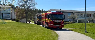 Åkgräsklippare välte – polisen utreder arbetsplatsolycka 