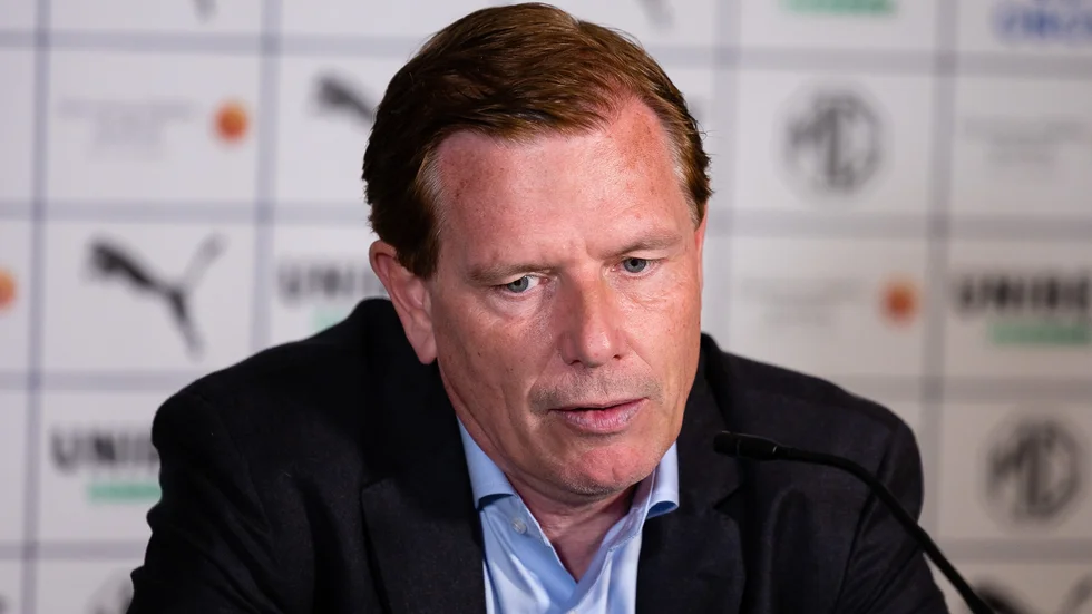 Christer Mattiasson på presskonferensen efter den tunga Mjällby-matchen.