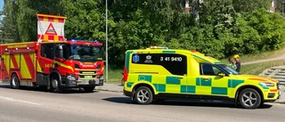 Ramlade omkull på elsparkcykel – fördes till sjukhus