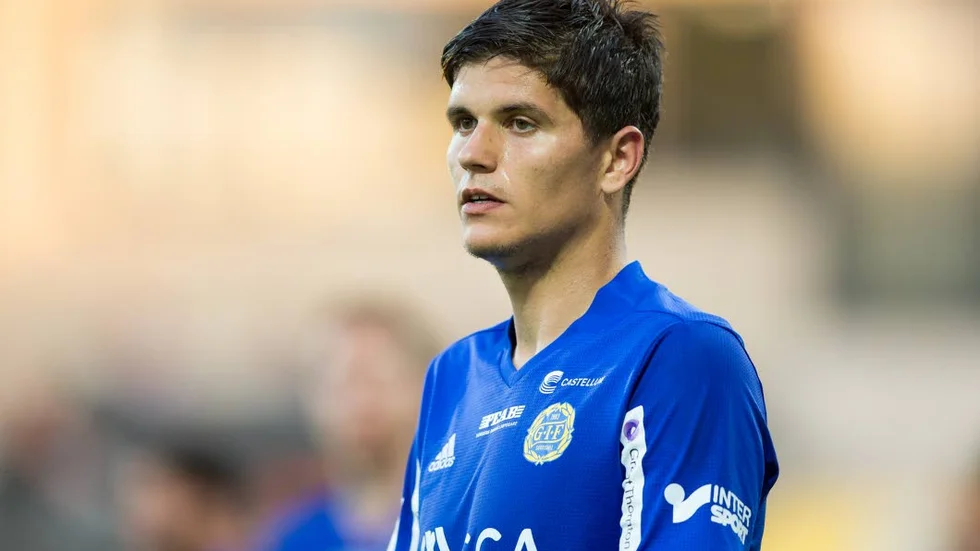 Liksom David Batanero.