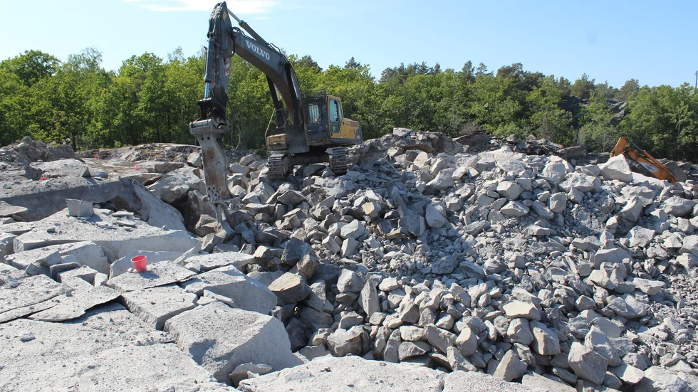Området på Lucerna där det sprängs för att möjliggöra framtida verksamheter. 