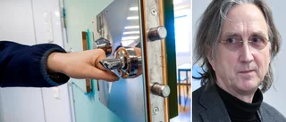 50-åringen trängde sig in – barn vittne till brott mot mamman