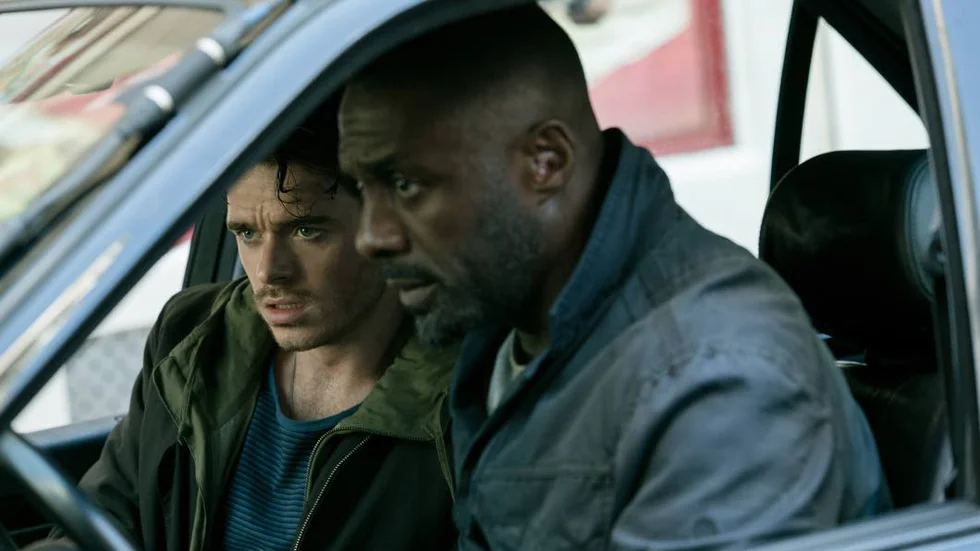 Richard Madden, mest känd för sin roll som Robb Stark i "Game of thrones", spelar ficktjuven Michael som blir misstänkt för att vara terrorist. CIA-agenten Briar (Idris Elba) är den enda som kan hjälpa honom ur knipan.