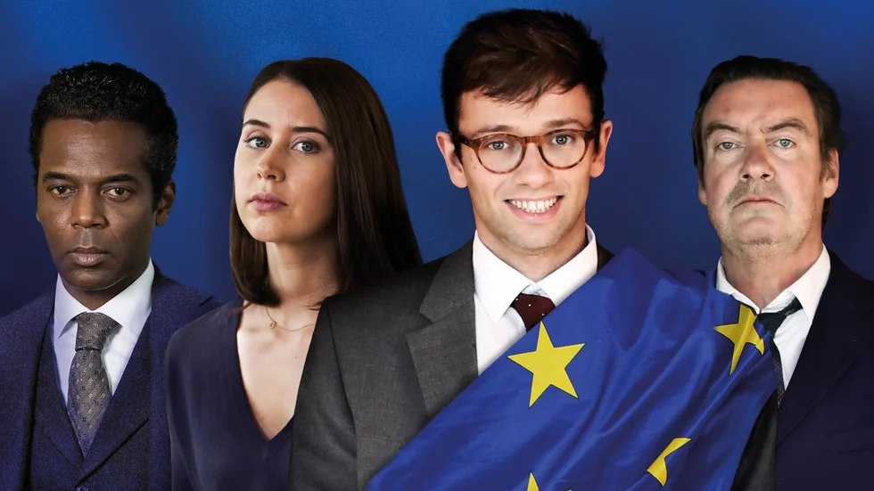 William Nadylam, Liz Kingsman, Xavier Lacaille och Philippe Duquesne driver med hela Europa och dess invånares nationella fördomar i tv-serien ”I unionens tjänst”. Även vi svenskar får veta att vi lever.