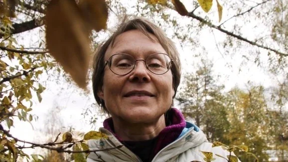 - Vi har drivit den här frågan jättehårt i vår sameby och det är jätteviktigt att forskare tittar på hur allt intrång påverkar renskötseln, säger Marita Stinnerbom