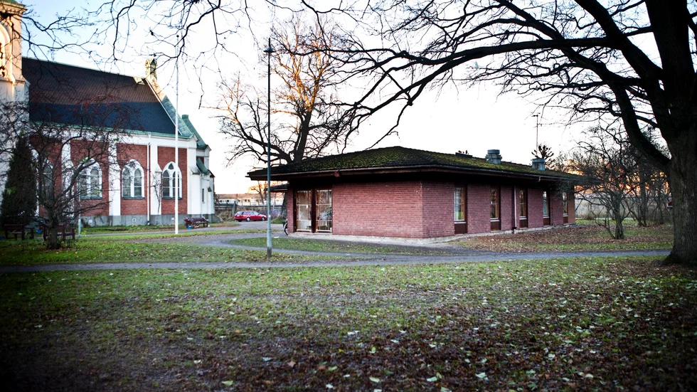 De hedrar Mikaelsgården att de ordnade så att hemlösa kunde rösta, skriver Rosemarie Rask.