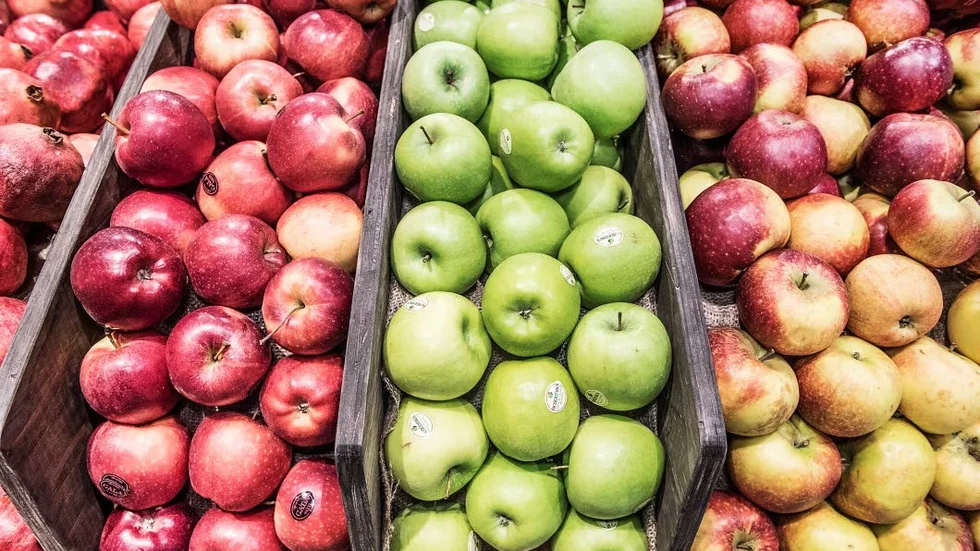Skära frukt. Det var mannens förklaring till att han bar kniv på allmän plats.