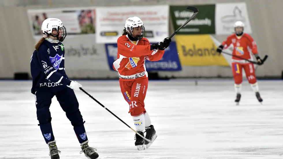 ARKIV. Clara Ringmar blev Uppsalas ende målskytt i matchen mot svenska mästarna Villa Lidköping. 