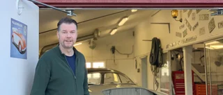 Marcus gör om klassiska bensinbilar till elbilar – bensindriven Volkswagen fick motor från Tesla