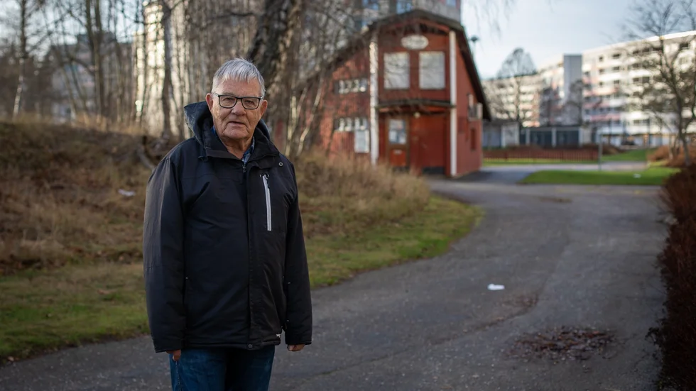 Hans Finn har bott i Brandkärr i 23 år och tycker att det är tråkigt när det händer så mycket tråkigheter, men känner sig själv aldrig otrygg.