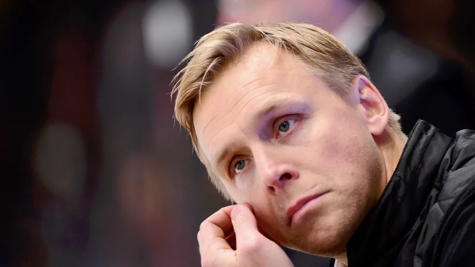 Bert Robertsson lämnar sin tränarroll i Skellefteå AIK efter säsongen då klubben valt att inte förlänga 44-åringens kontrakt. 