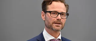 Slarv och slagord är fel väg då lag stiftas  