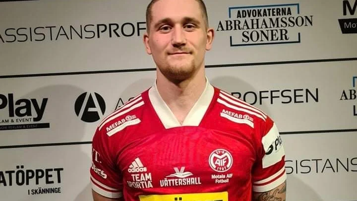 David Ahlberg svarade för ett par makalösa räddningar mot Karlstad. Ändå räckte det inte för att Maif skulle få med sig någon poäng hem. 