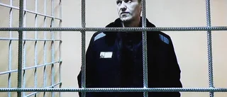 Navalnyjs medarbetare stämplas som terrorister