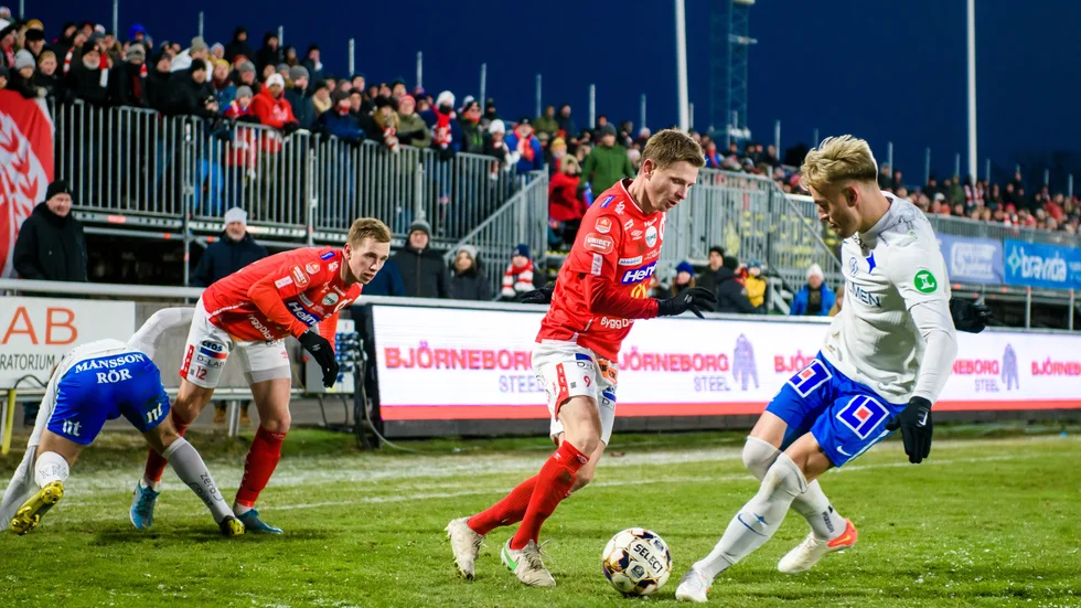 Erik Lindell och Johan Bertilsson ställer frågor till IFK Norrköping.