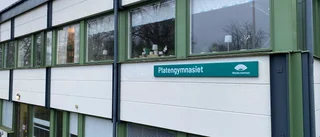 Dubbla syndabockar i konflikten om nedläggning i Motala