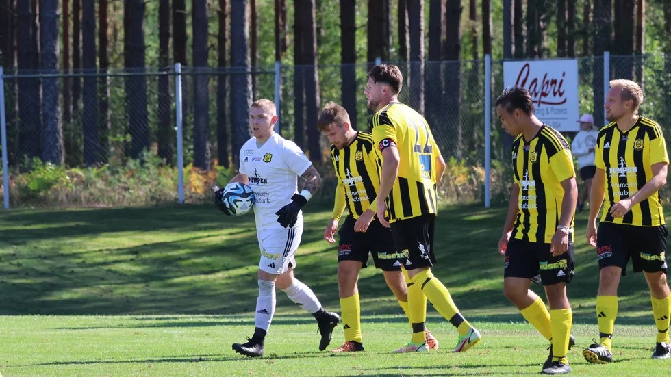 Gullringen föll med 2-0 hemma mot Egnahem.