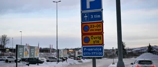 Där kom den, p-boten          