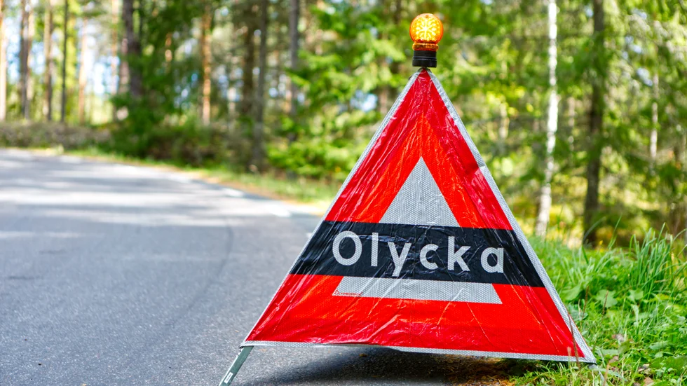 Föraren smet från trafikolyckan, men hittades av polisen senare på kvällen.