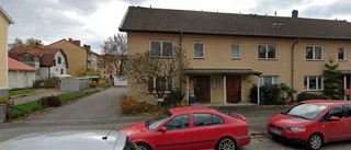 140 kvadratmeter stort radhus i Katrineholm får nya ägare