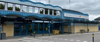 Hög tid att lägga ner flygplatsen