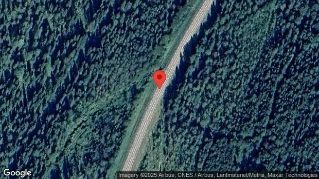Vägen är helt avstängd på grund av en stillastående fordon på väg 356
